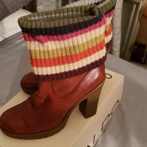 Beautiful vintage Brown boots Coach